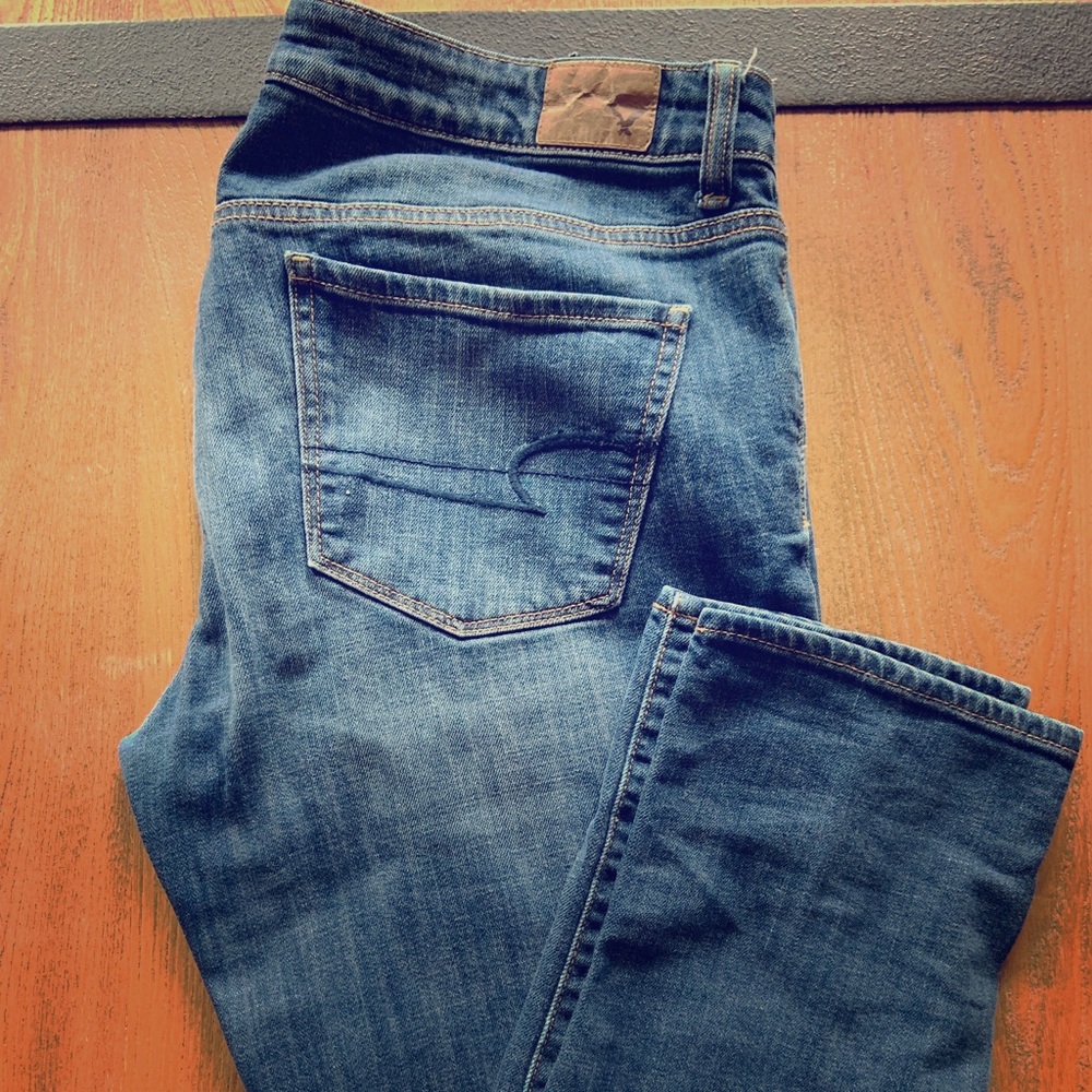 American Eagle skinny jeans